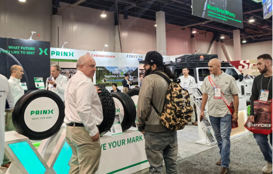 高端品牌登陆北美 yd2333云顶电子游戏2023美国SEMA SHOW释放进化新动能