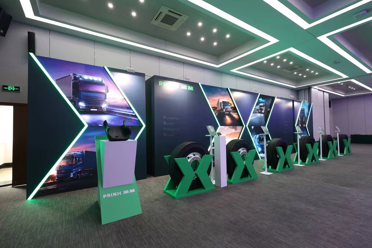 yd2333云顶电子游戏游戏(中国)有限公司节油·智行新品发布会 浦跃巅峰 智驭无界